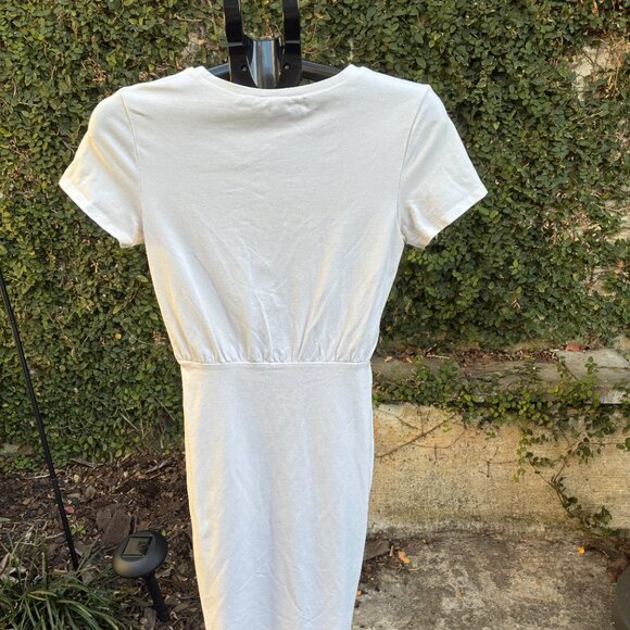 EXPRESS Tie-Front T-shirt Dress in white - Picture 2 of 5